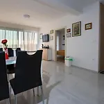Belvedere Sea View * מדולין