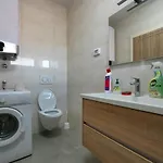Belvedere Sea View מדולין
